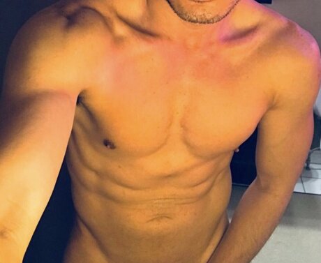 Foto desnuda filtrada de OnlyFans de Br1987