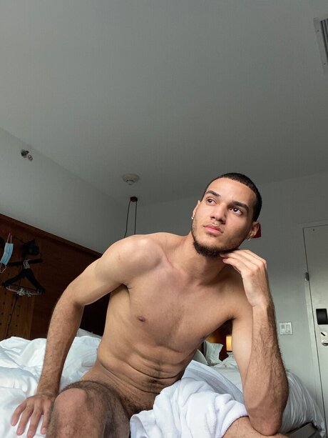 Foto desnuda filtrada de OnlyFans de Kenny