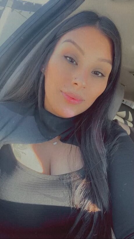 Foto desnuda filtrada de OnlyFans de Alynn