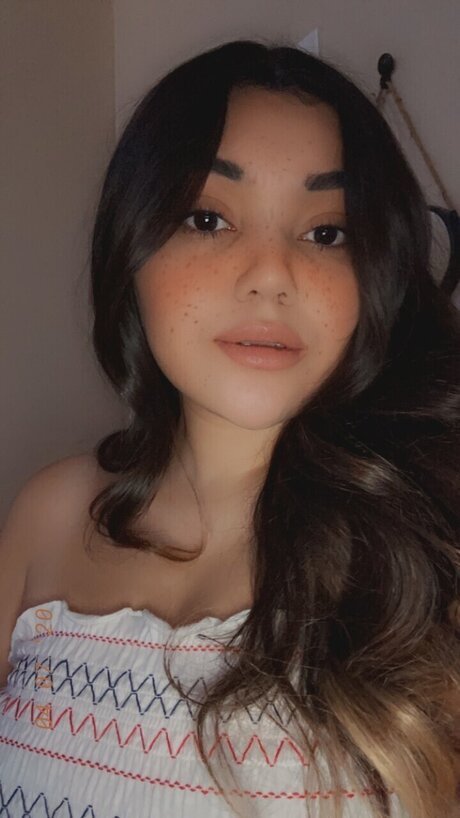 Foto desnuda filtrada de OnlyFans de Sabrina