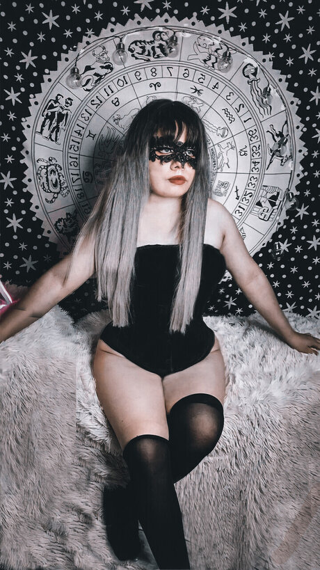 Foto desnuda filtrada de OnlyFans de Kat Atelier