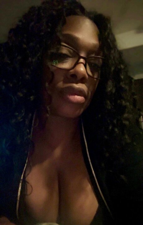Foto desnuda filtrada de OnlyFans de Canuspoilme
