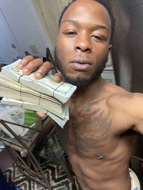 Deanthony J 