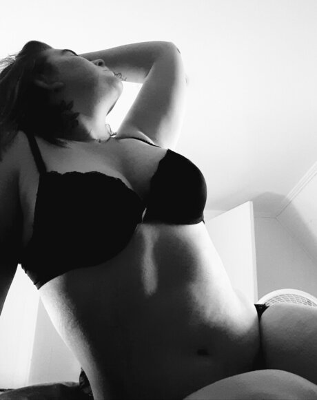 Foto desnuda filtrada de OnlyFans de Cassandra