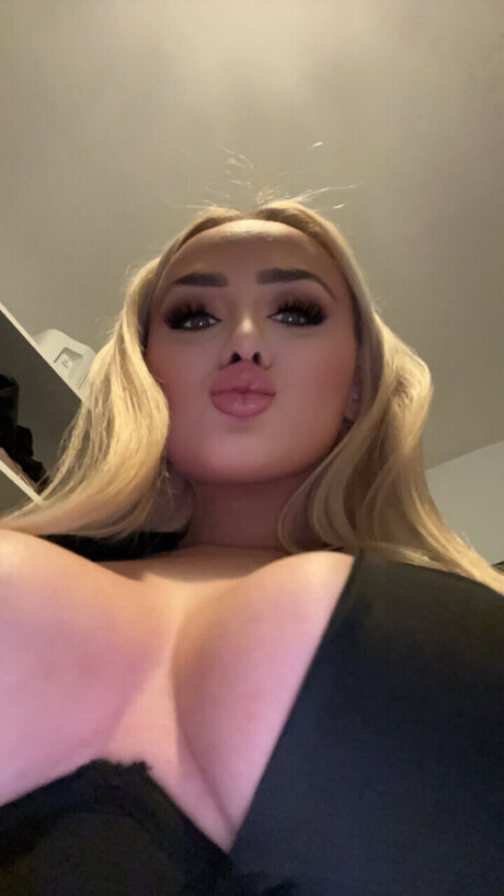 Foto desnuda filtrada de OnlyFans de Chantelle