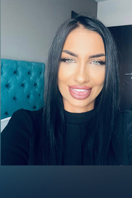Foto desnuda filtrada de OnlyFans de Alexandra