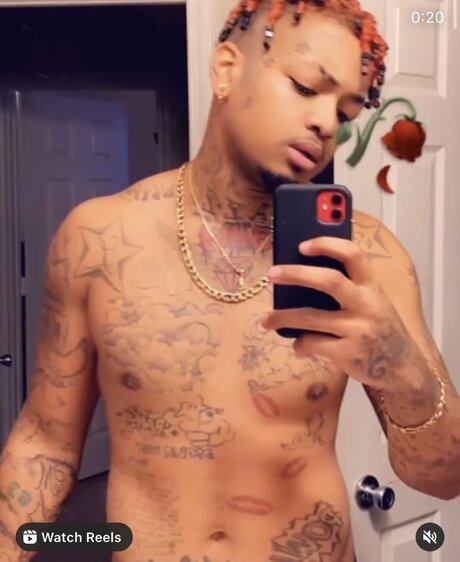 Foto desnuda filtrada de OnlyFans de Redtattz