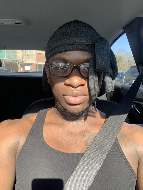 Foto desnuda filtrada de OnlyFans de Stu Worships