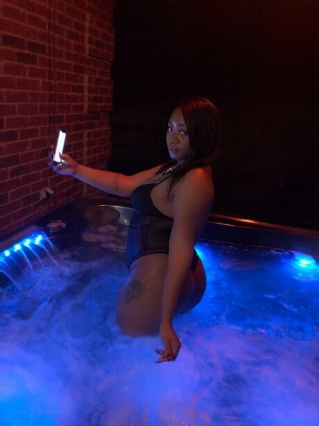 Foto desnuda filtrada de OnlyFans de Darealmonae