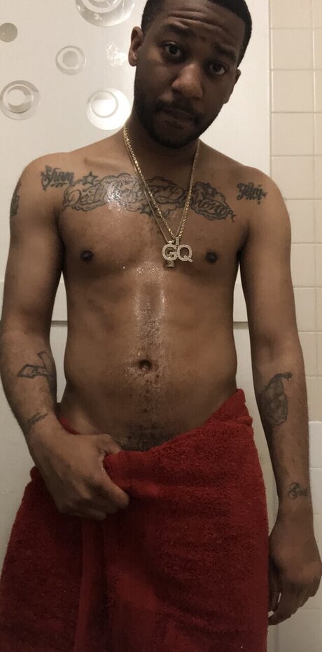 Foto desnuda filtrada de OnlyFans de Almighty Gq