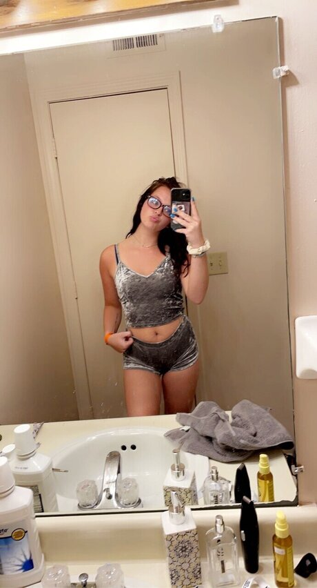 Foto desnuda filtrada de OnlyFans de Kait