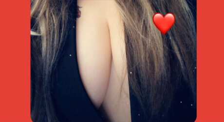 Foto desnuda filtrada de OnlyFans de Love