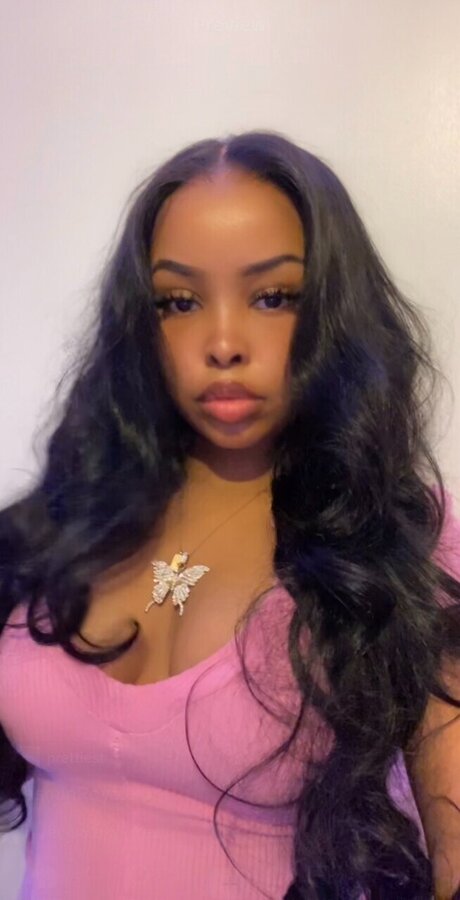 Foto desnuda filtrada de OnlyFans de Yasminroyale