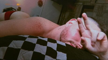 Foto desnuda filtrada de OnlyFans de Bearded Boy