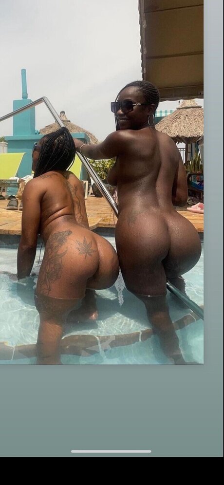 Foto desnuda filtrada de OnlyFans de Sweets World   