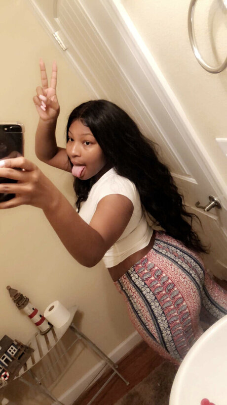 Foto desnuda filtrada de OnlyFans de Pretty Pink