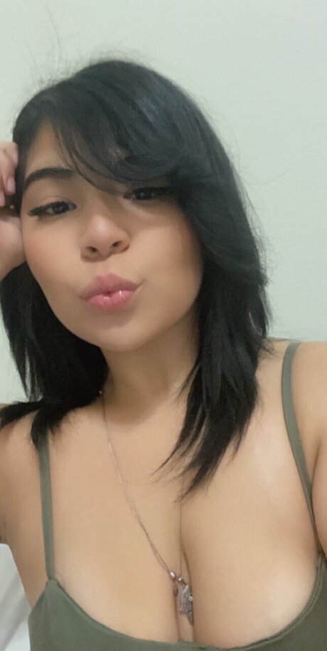 Foto desnuda filtrada de OnlyFans de Angelina
