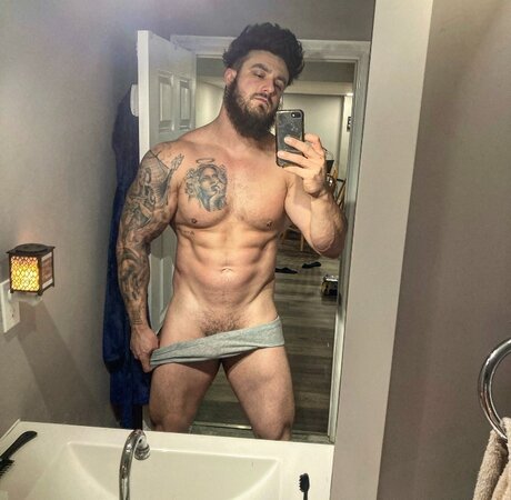Foto desnuda filtrada de OnlyFans de Hercules