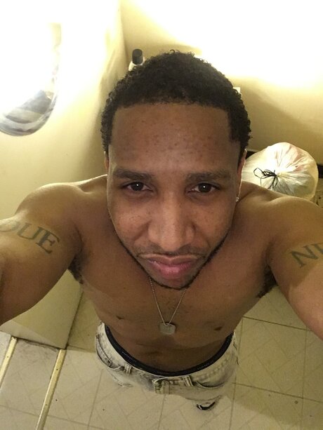 Foto desnuda filtrada de OnlyFans de Miguel