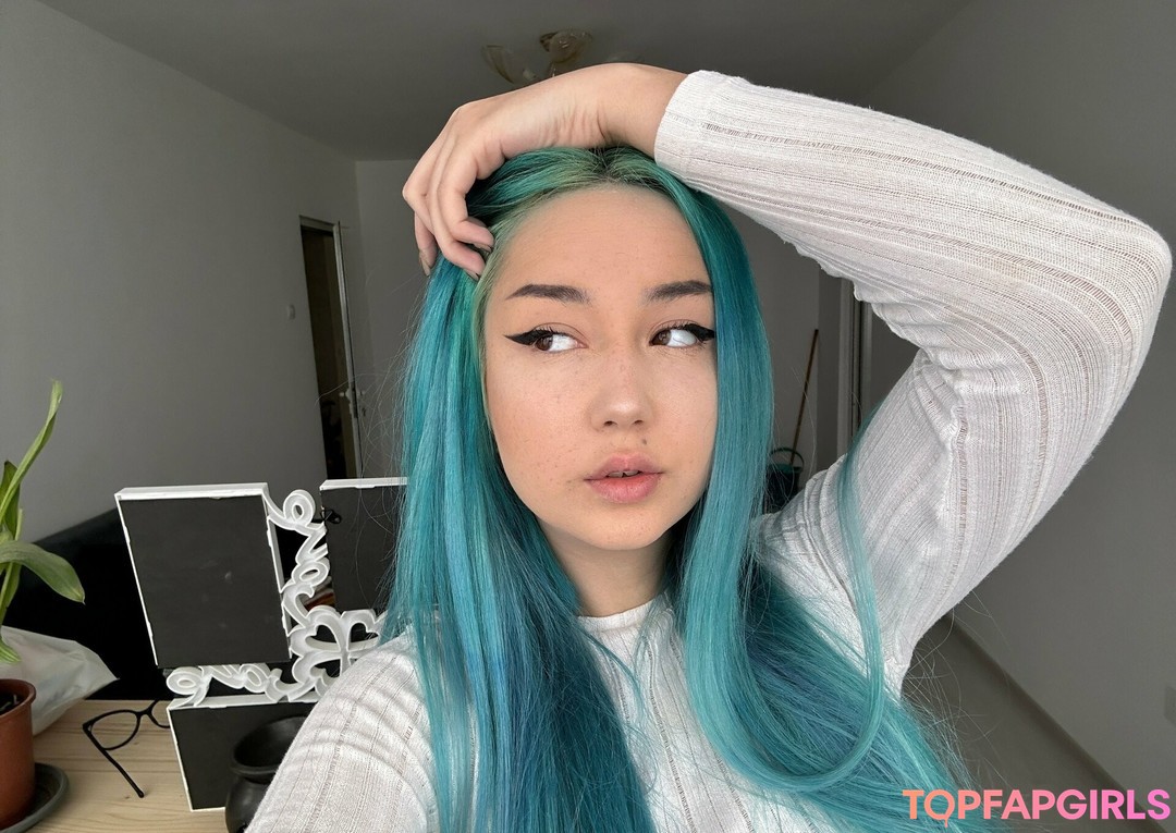 Foto desnuda filtrada de OnlyFans de Littlealicexxx #50 Foto desnuda filtrada de OnlyFans de Littlealicexxx #50