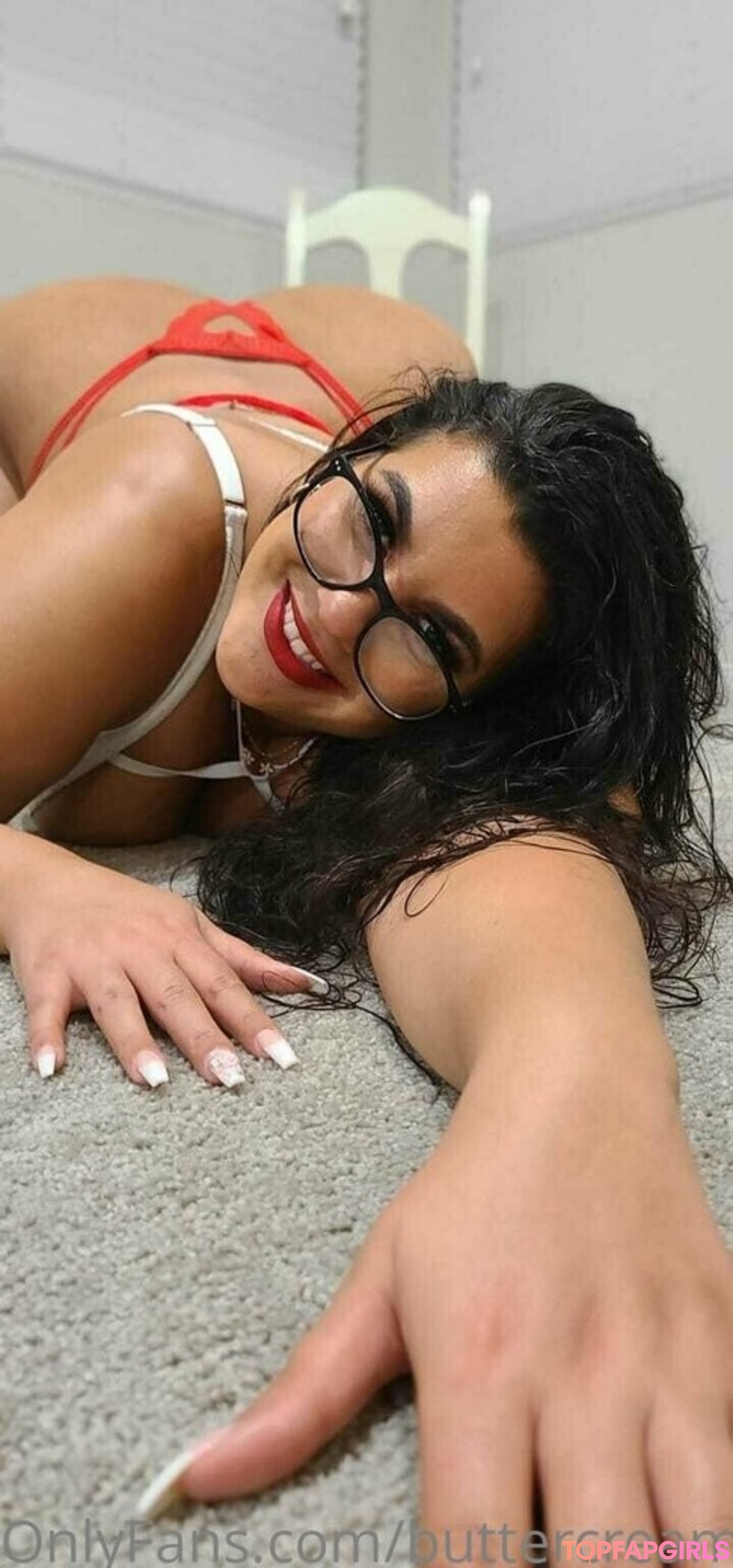 Foto desnuda filtrada de OnlyFans de Buttercream19 #503 Foto desnuda filtrada de OnlyFans de Buttercream19 #503