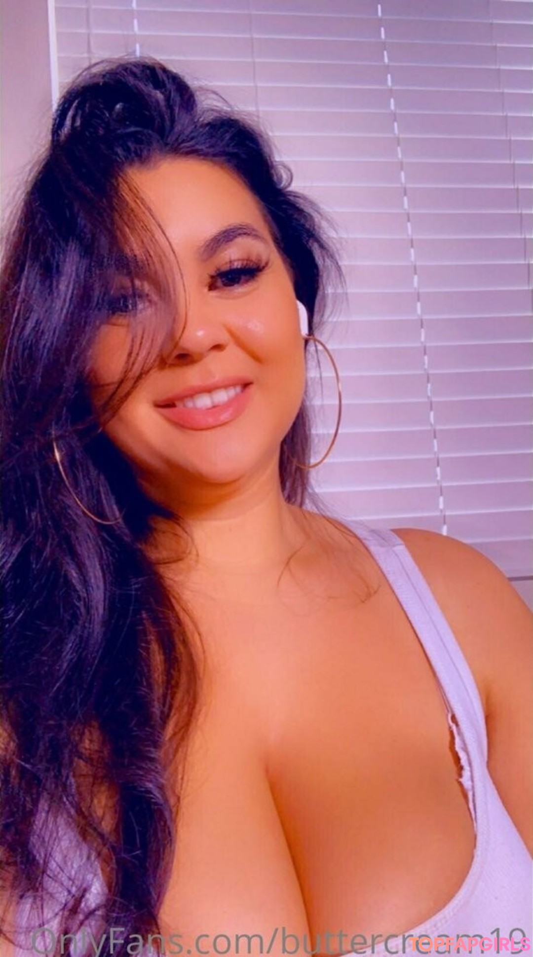 Foto desnuda filtrada de OnlyFans de Buttercream19 #272 Foto desnuda filtrada de OnlyFans de Buttercream19 #272