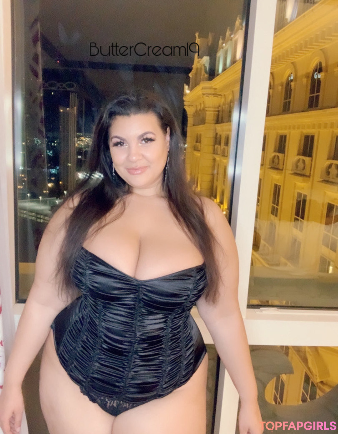 Foto desnuda filtrada de OnlyFans de Buttercream19 #42 Foto desnuda filtrada de OnlyFans de Buttercream19 #42