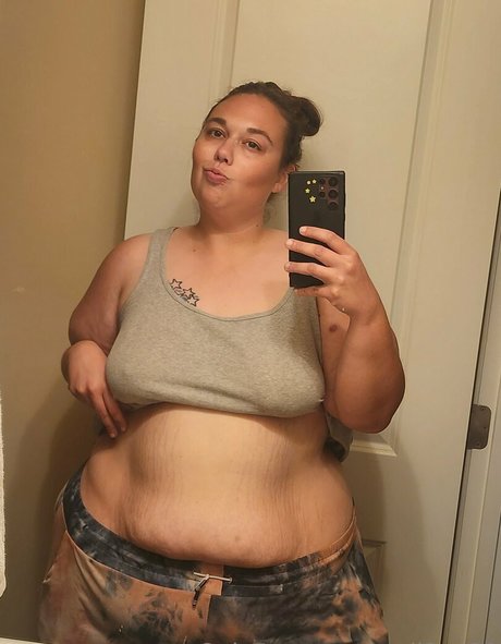 Foto desnuda filtrada de OnlyFans de Smil3y420