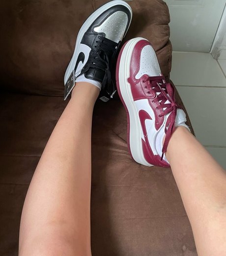 Foto desnuda filtrada de OnlyFans de Anafeetish