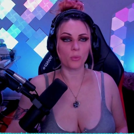 Scxrlet64