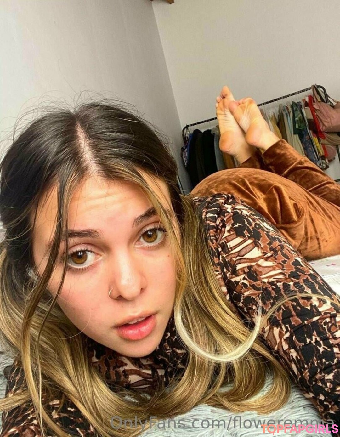 Foto desnuda filtrada de OnlyFans de Floweremma #82 Foto desnuda filtrada de OnlyFans de Floweremma #82