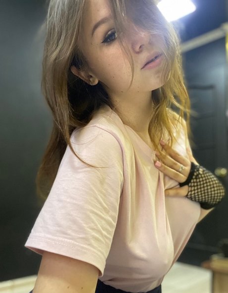 Foto desnuda filtrada de OnlyFans de Memozka