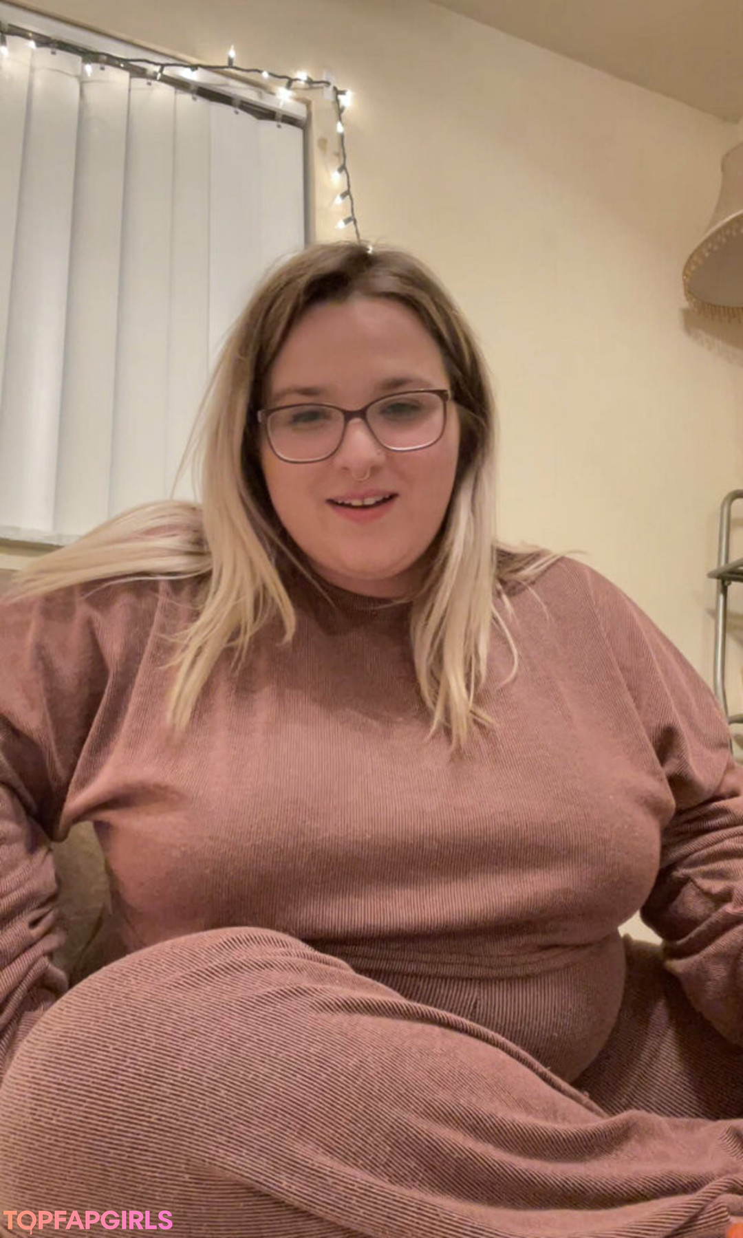 Foto desnuda filtrada de OnlyFans de Bbwsophieblake #270 Foto desnuda filtrada de OnlyFans de Bbwsophieblake #270