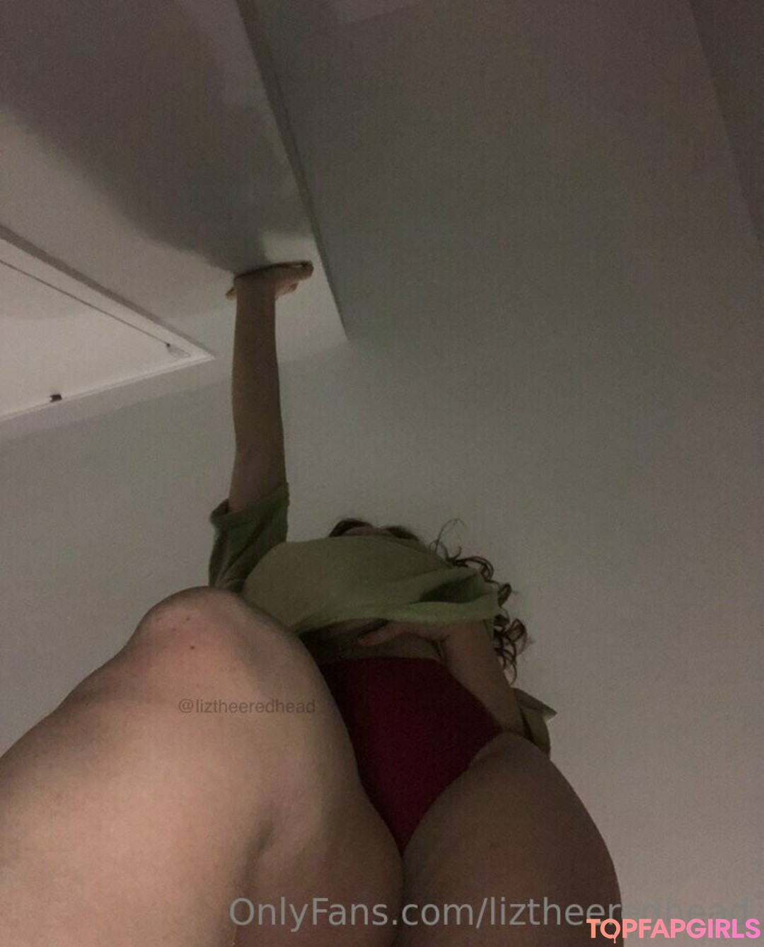 Foto desnuda filtrada de OnlyFans de Liztheeredhead #53 Foto desnuda filtrada de OnlyFans de Liztheeredhead #53