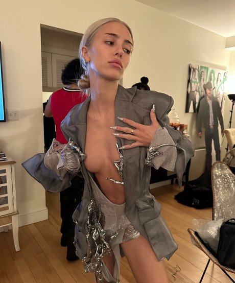 Delilah Belle Hamlin
