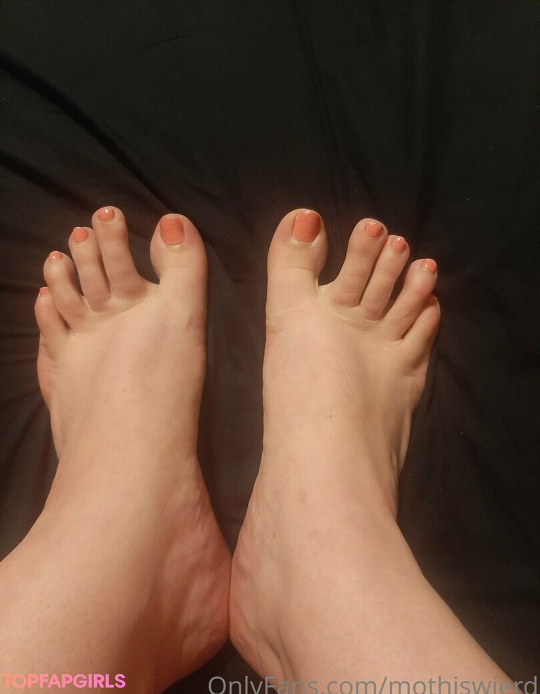 Foto desnuda filtrada de OnlyFans de Mothisweird #41 Foto desnuda filtrada de OnlyFans de Mothisweird #41