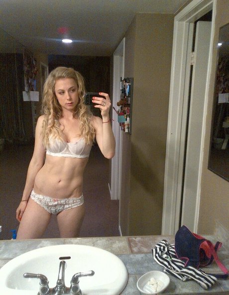 Iliza Shlesinger