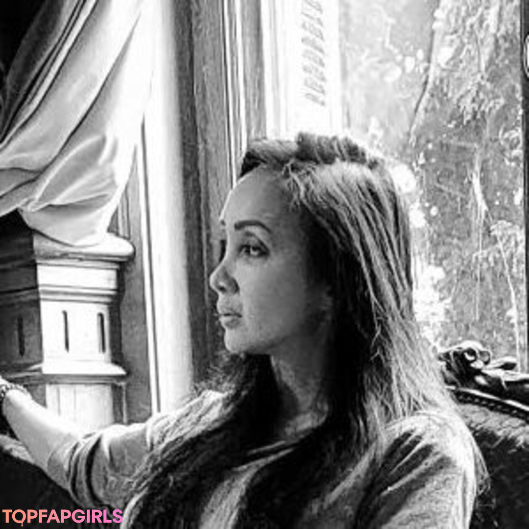 Foto desnuda filtrada de OnlyFans de Celine Tran #12 Foto desnuda filtrada de OnlyFans de Celine Tran #12