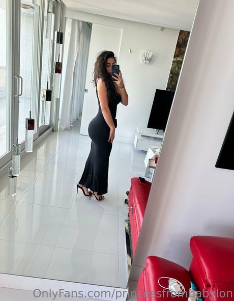 Foto desnuda filtrada de OnlyFans de Princessfrombabylon