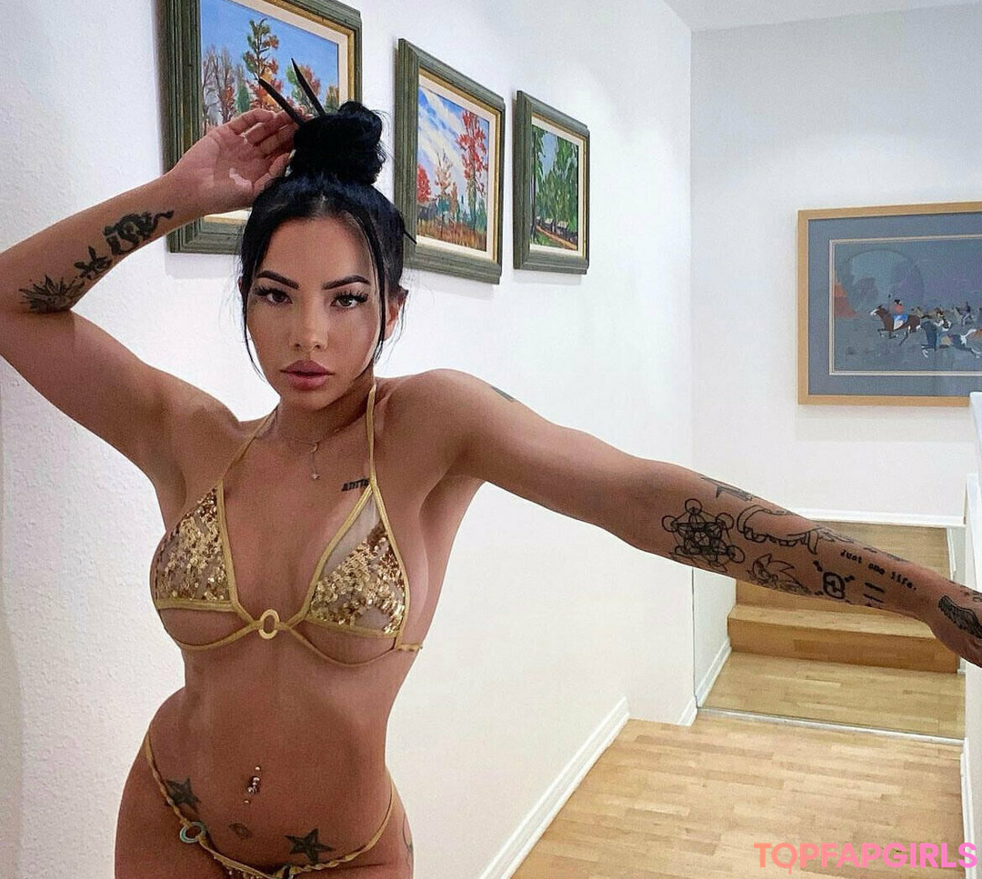 Foto desnuda filtrada de OnlyFans de Lilkymchiii #72 Foto desnuda filtrada de OnlyFans de Lilkymchiii #72