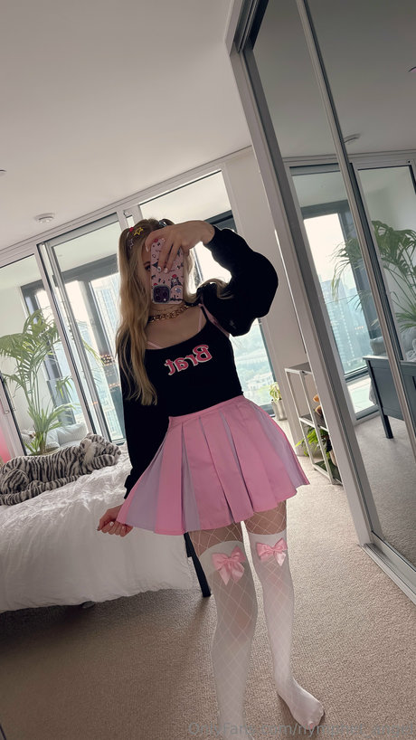 Nymphet_angel