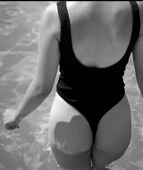 Foto desnuda filtrada de OnlyFans de Babydeeeefree