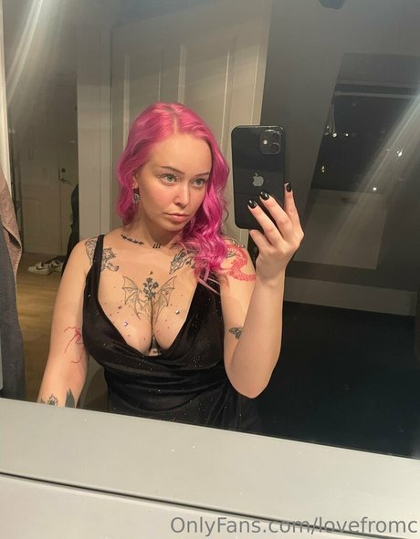 Foto desnuda filtrada de OnlyFans de Lovefromc