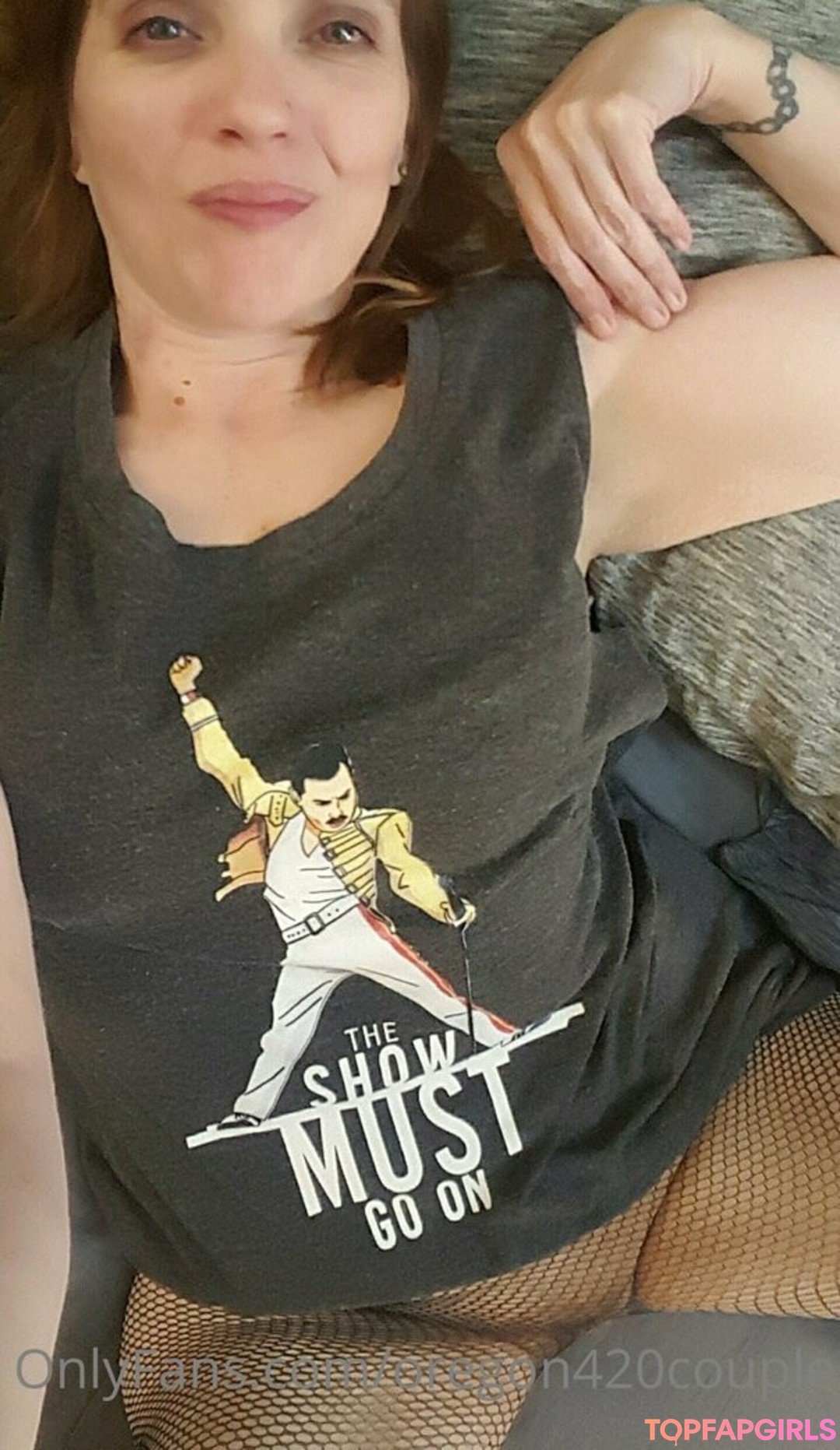 Foto desnuda filtrada de OnlyFans de Oregon420couple #88 Foto desnuda filtrada de OnlyFans de Oregon420couple #88