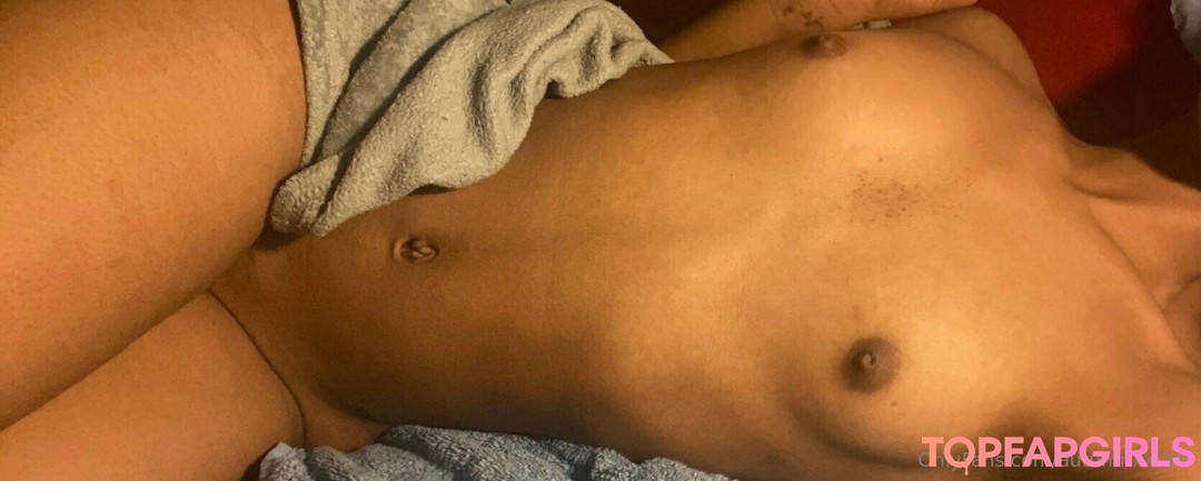 Foto desnuda filtrada de OnlyFans de Autumnxxrain #73 Foto desnuda filtrada de OnlyFans de Autumnxxrain #73