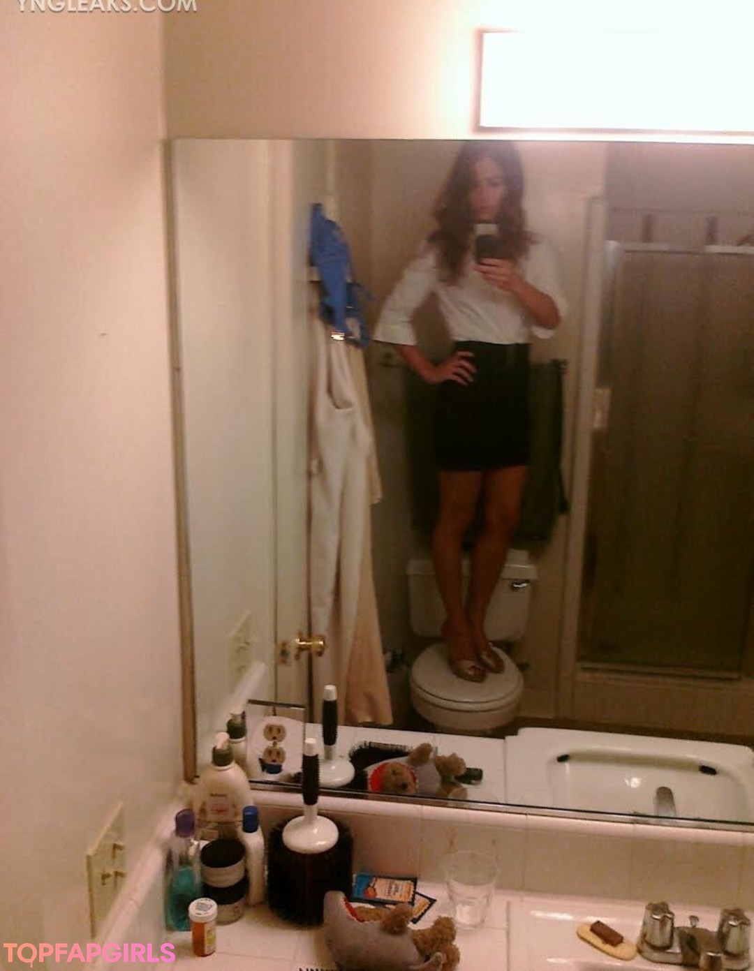 Foto desnuda filtrada de OnlyFans de Holly Sedillos #40 Foto desnuda filtrada de OnlyFans de Holly Sedillos #40