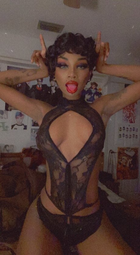 Succubusdollie