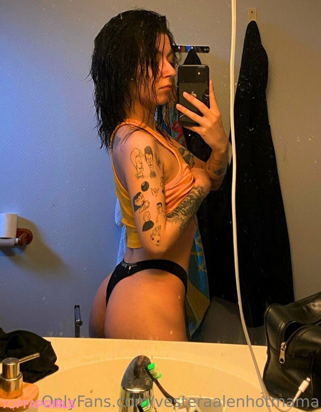 Foto desnuda filtrada de OnlyFans de Vesteraalenhotmama #37 Foto desnuda filtrada de OnlyFans de Vesteraalenhotmama #37