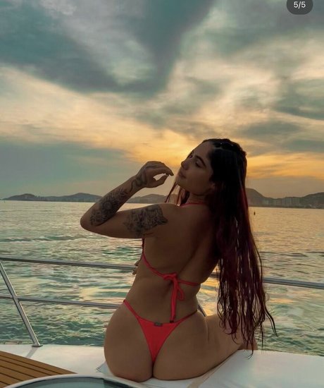 Lia Dumbra