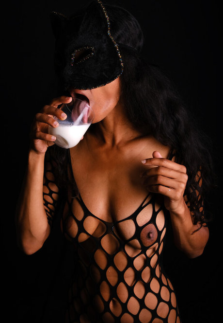 Foto desnuda filtrada de OnlyFans de Adjouai